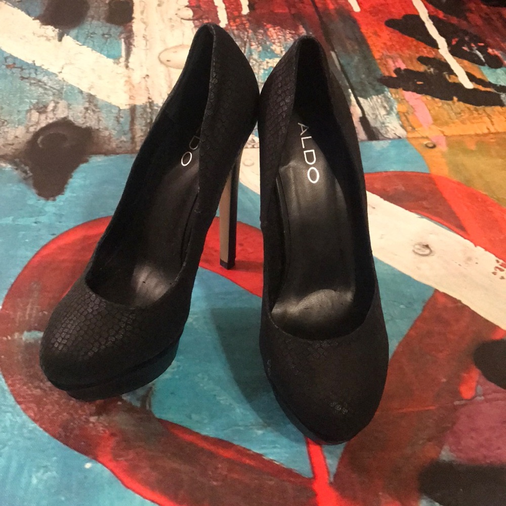 Aldo black pumps